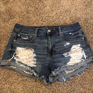 American Eagle High Rise Festival Shorts
